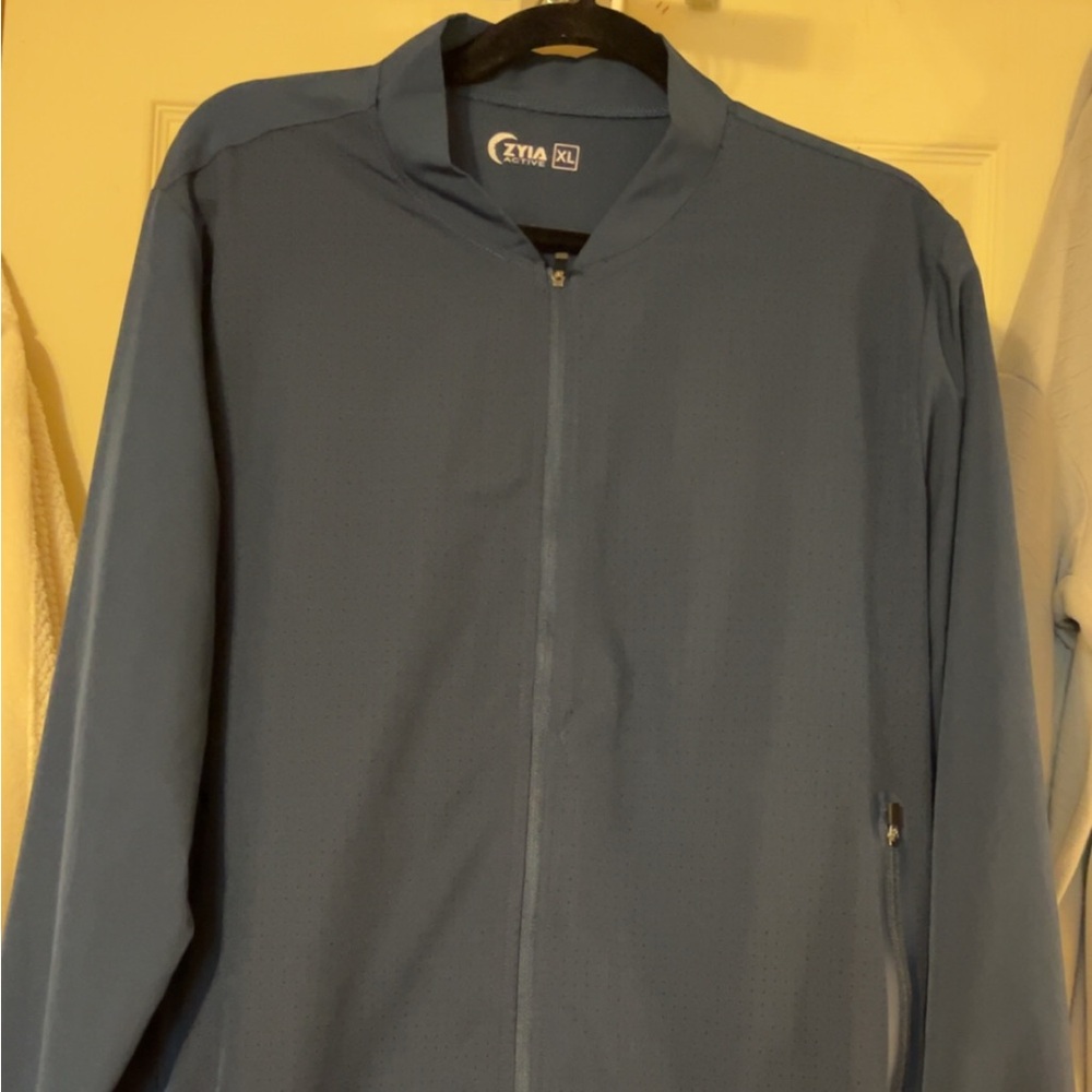 ZYIA Active Women’s Dark Navy Blue Wind Breaker Jacket - SIZE XL